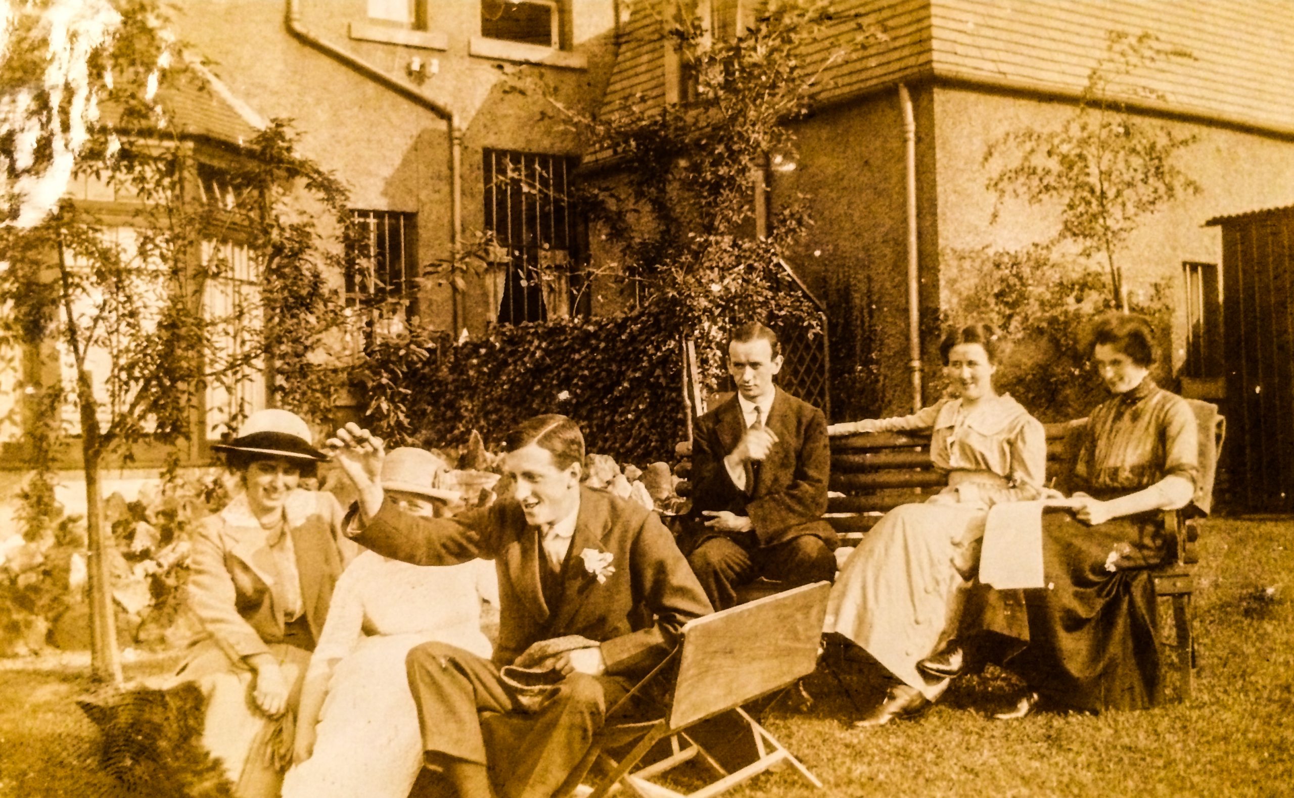 The family in the garden at Ashbourne