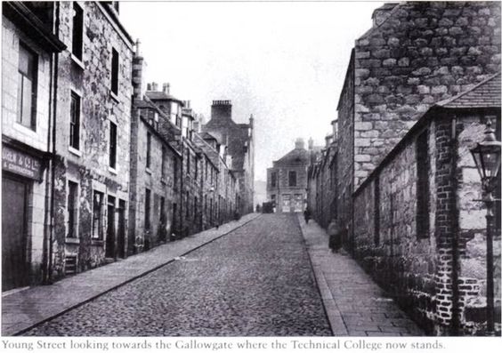 Young Street looking towards Gallowgate